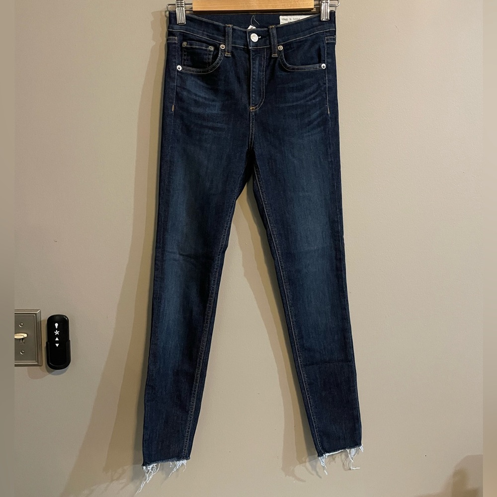 Rag & bone dark skinny jeans. Size 24